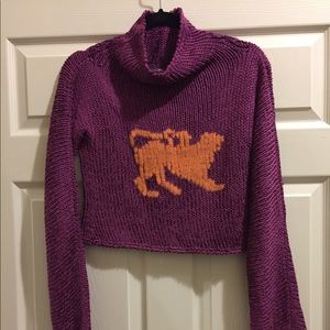 Parasuco Graphic Magenta Crop Sweater